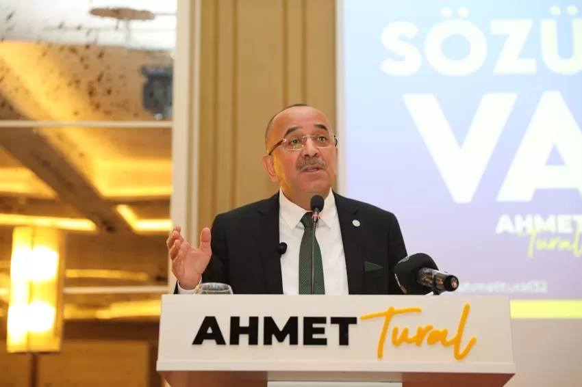 Isparta Belediyesi yönetimini becerisizlikle eleştirdi