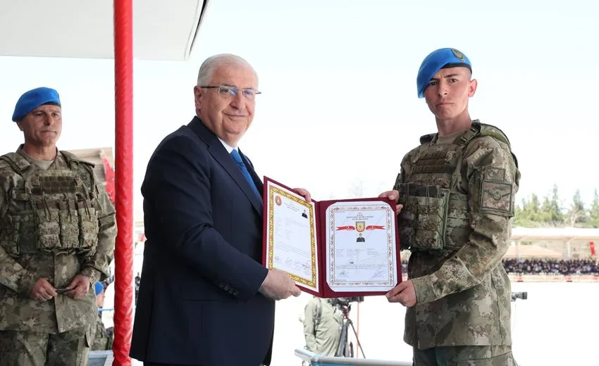 Milli Savunma Bakanı Yaşar Güler, Isparta’da Komando Bröve Takma Töreni’ne Katıldı