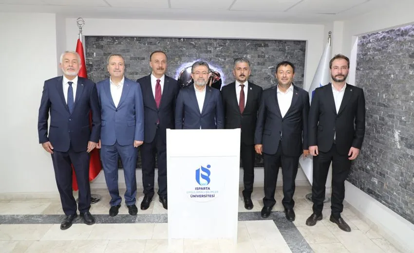 Bakan Yumaklı ISUBÜ’yü Ziyaret Etti