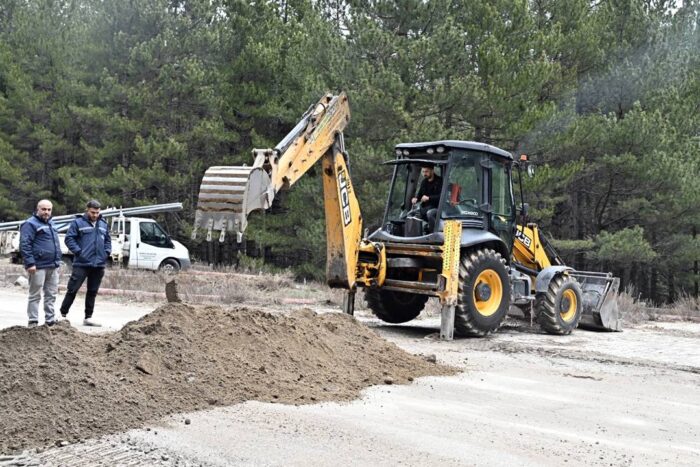 Gölcük Tabiat Parkı’nda Alt Yapı Çalışmaları Devam Ediyor