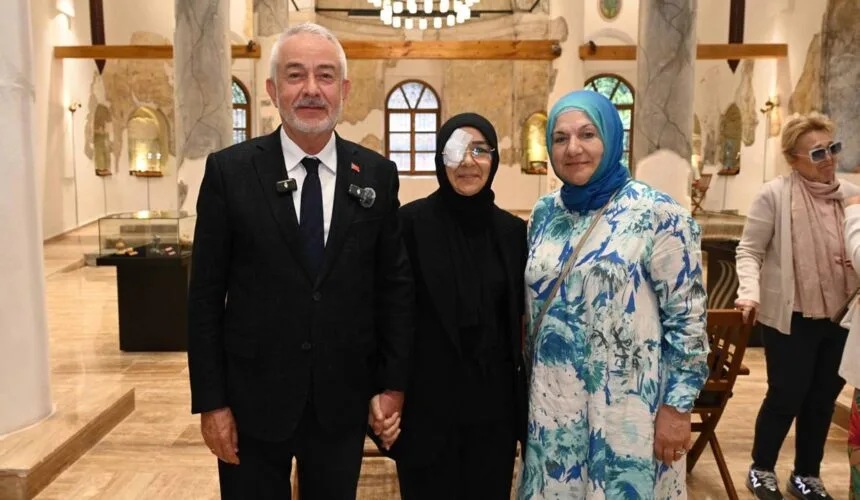 Merhum Kadir Topbaş’ın Eşi Özleyiş Topbaş Isparta’da: Koku Müzesi’ne Tam Not
